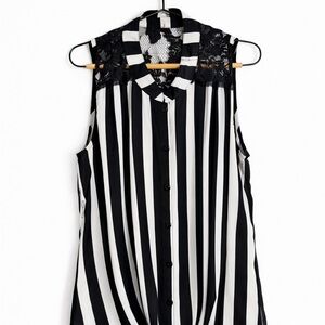Guess Los Angeles Black White Striped Lace Tie Front Blouse Medium